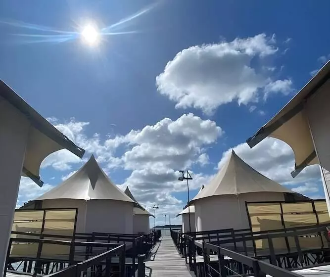 Hotelli Kiki Beach Resort, Batam