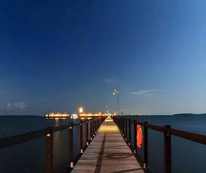 Hotelli Kiki Beach Resort, Batam