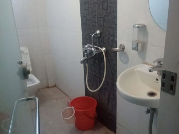 Hotel Maheshwari Madhepura