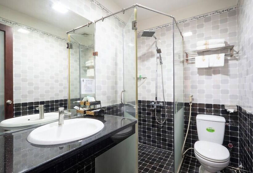 هتل Thien Phu Logia