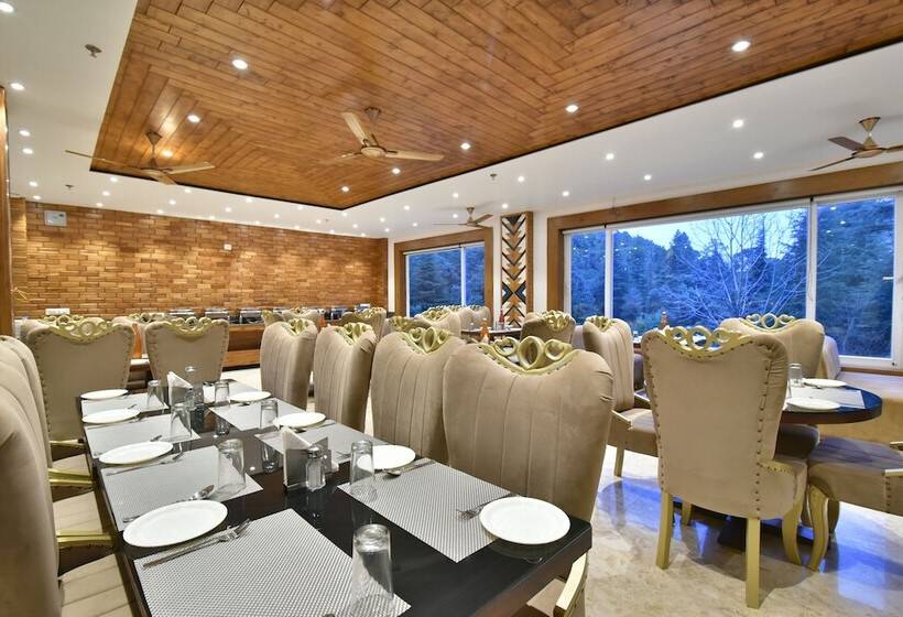 Ark Holiday Inn By Dls Hotels