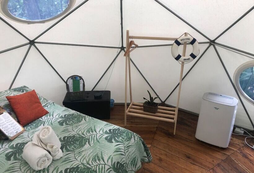 住宿加早餐  Faith Glamping Dome Costa Rica