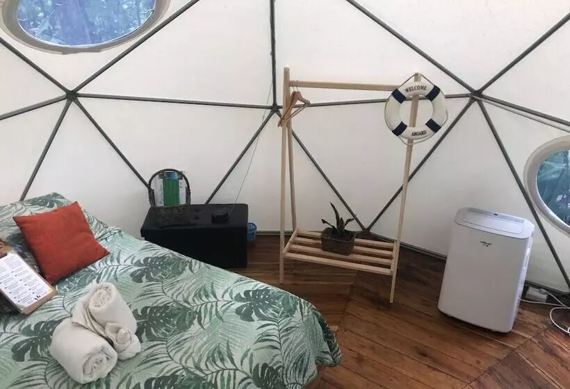 Aamiaismajoitus (B&B) Faith Glamping Dome Costa Rica