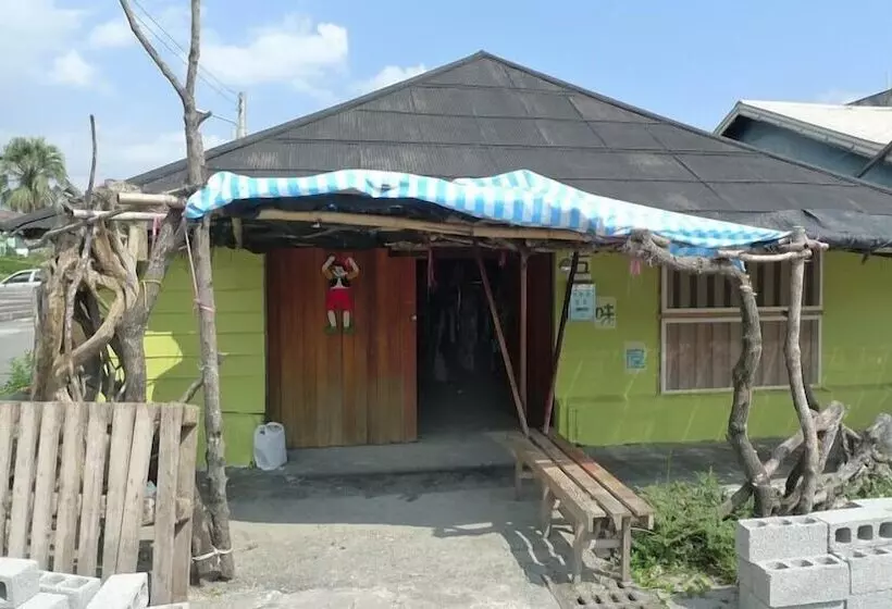 5 Way House Hostel