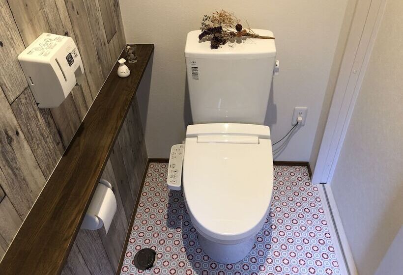 فندق صغير Kanazawa Guesthouse Stella