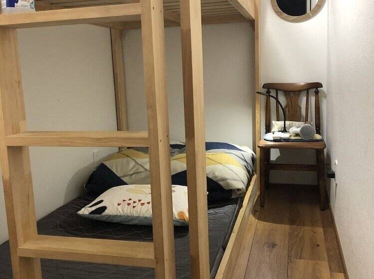 فندق صغير Kanazawa Guesthouse Stella