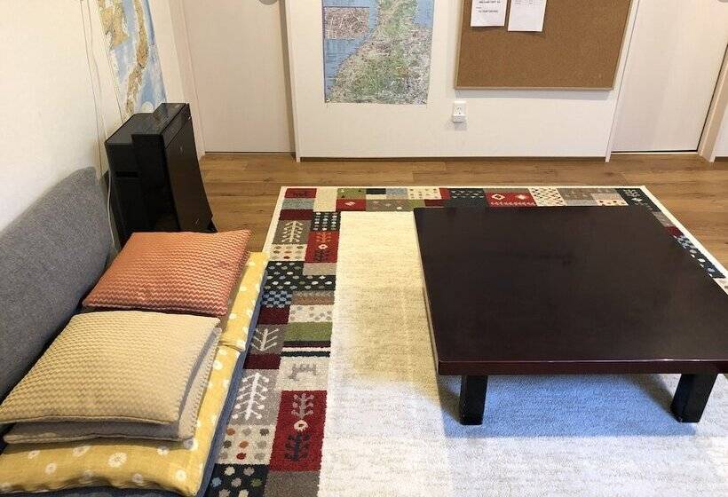 فندق صغير Kanazawa Guesthouse Stella