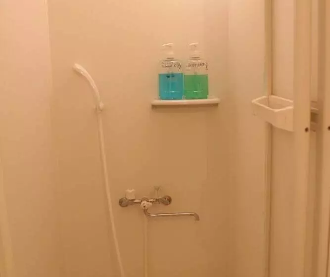 هاستل Osaka Guest House Sakura
