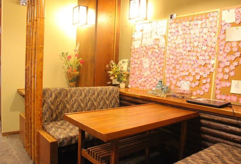 ユースホステル Osaka Guest House Sakura