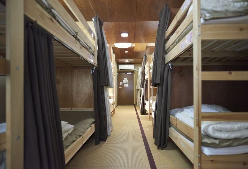 ユースホステル Osaka Guest House Sakura