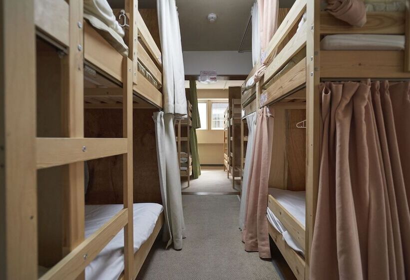 ユースホステル Osaka Guest House Sakura