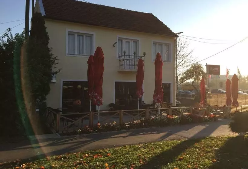 Apartments Srceko