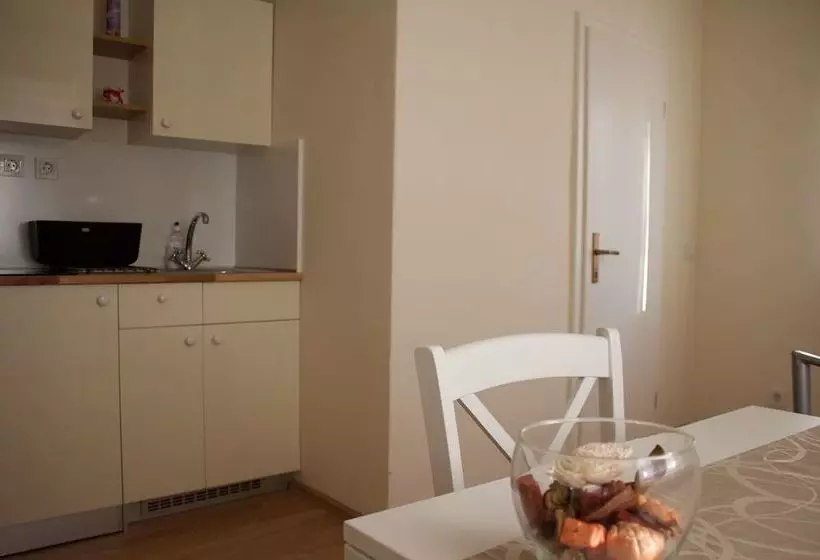 Apartments Srceko
