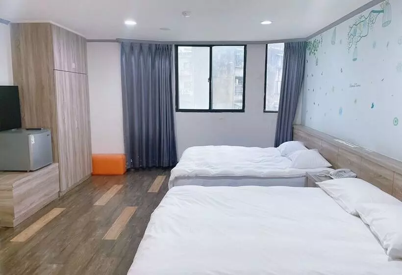 هتل A22 Wei Lu