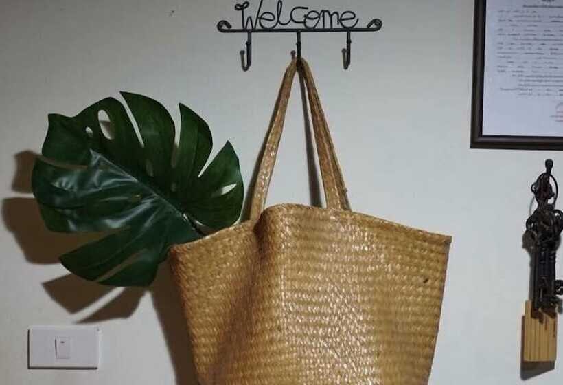 ホテル Apartment Khunpa