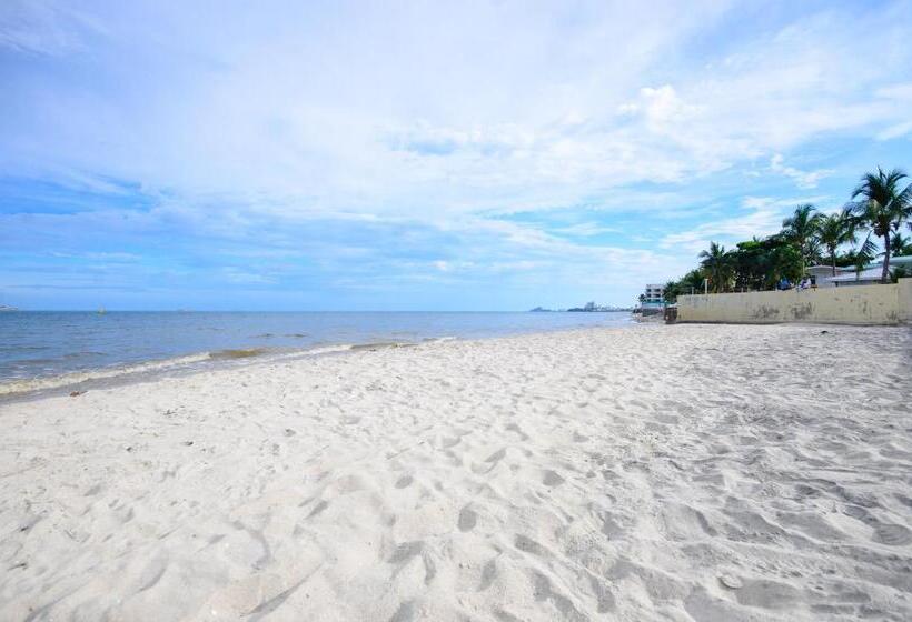 Отель Art De Sea Hua Hin