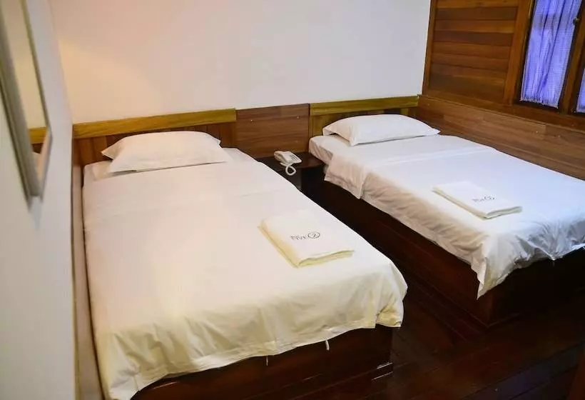 Hotel Five 2