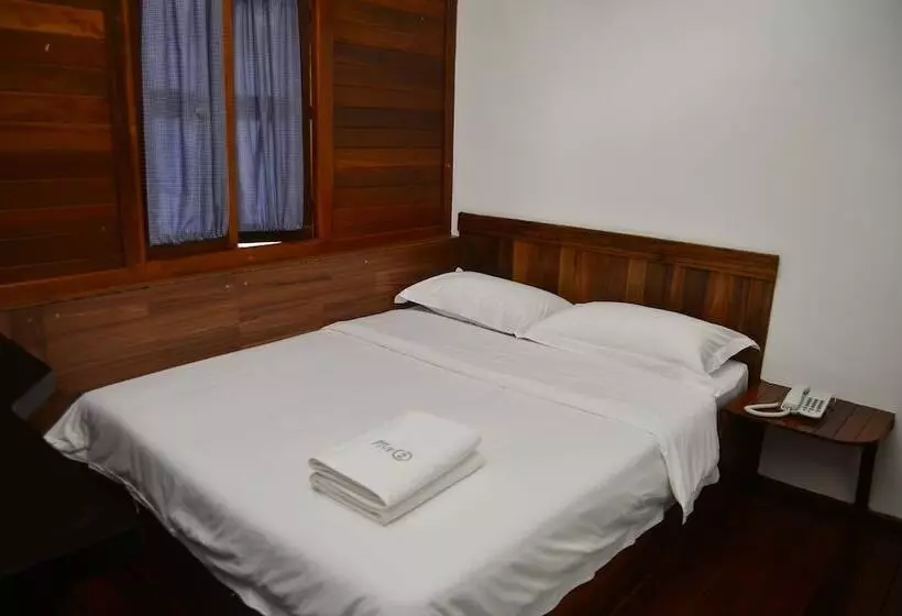 Hotel Five 2
