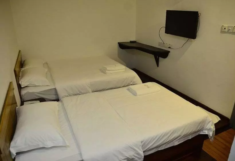 Hotel Five 2