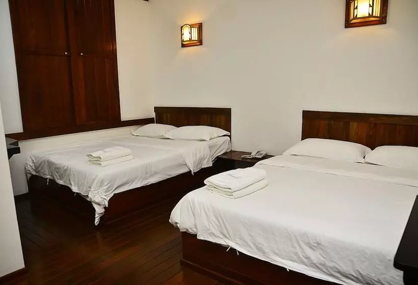 Hotel Five 2