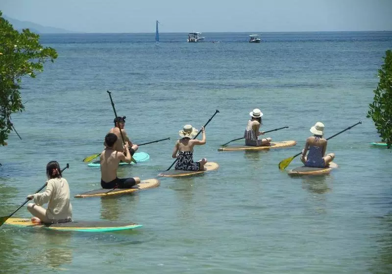 Hotelli Mangrove Paradise Retreat