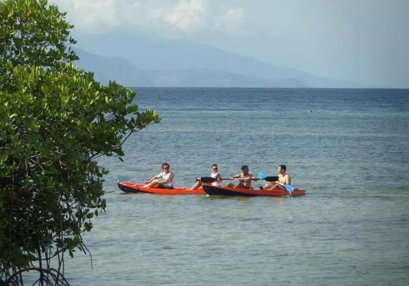 Hotelli Mangrove Paradise Retreat