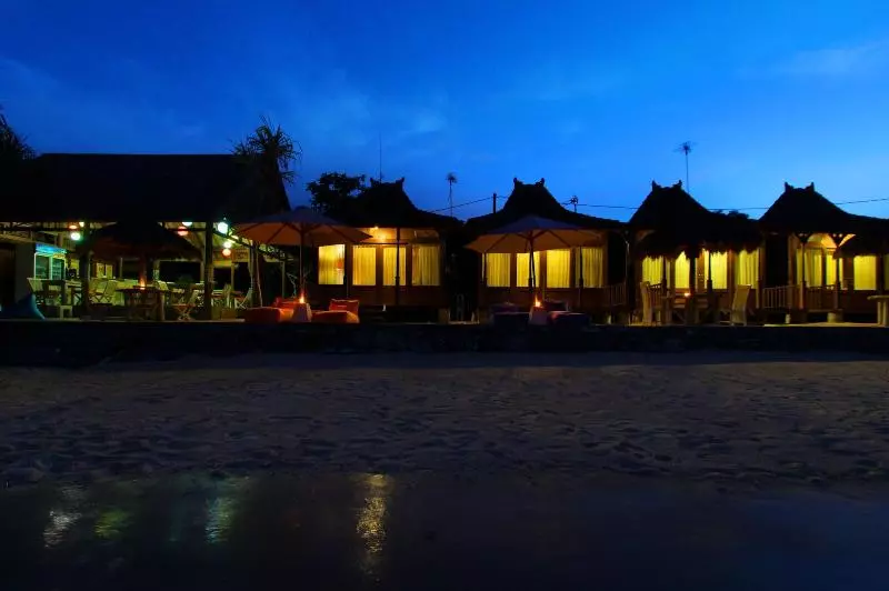 Hotelli Mangrove Paradise Retreat