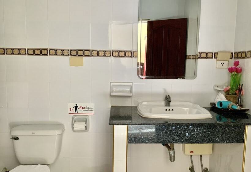 בית מלון כפרי Siam Court