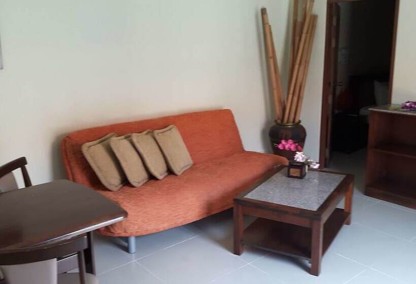 בית מלון כפרי Siam Court