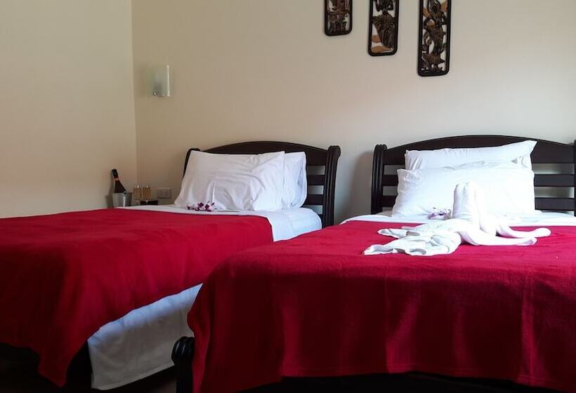 בית מלון כפרי Siam Court