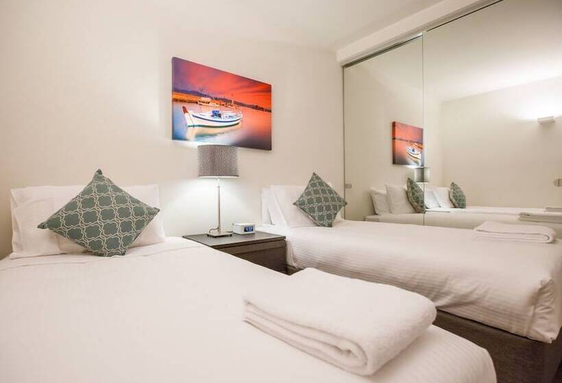 Melbourne Skyhigh Apartments