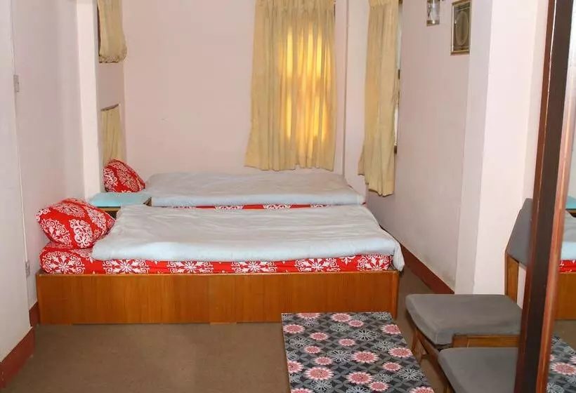 پانسیون Swastik Guest House