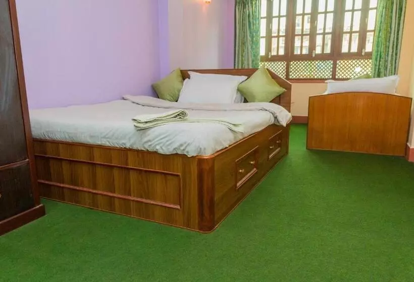 پانسیون Swastik Guest House