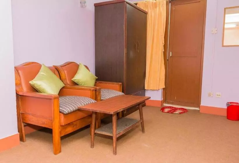 پانسیون Swastik Guest House