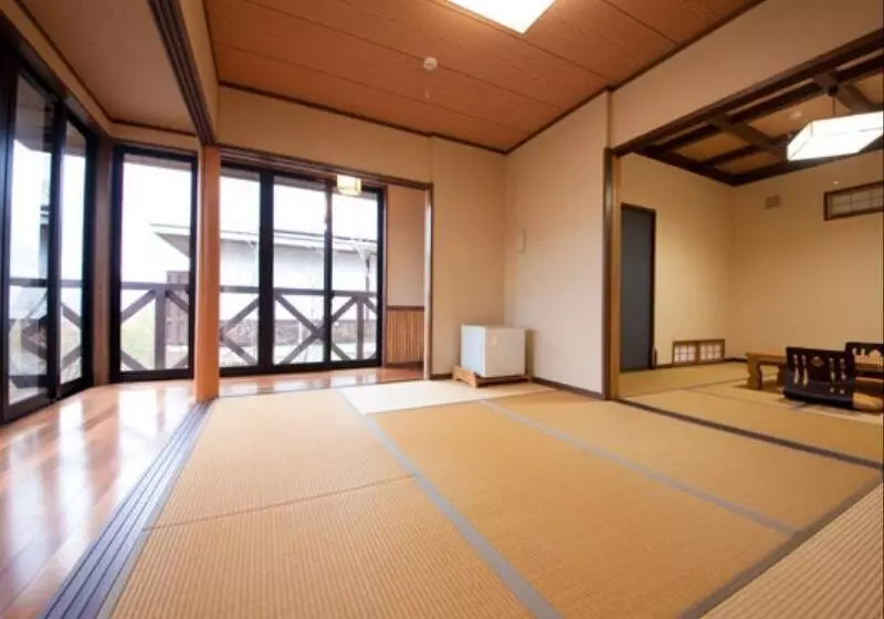 旅館 Yufuin Tsubaki