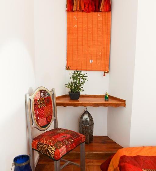 Alushbuna Residence & Hostel