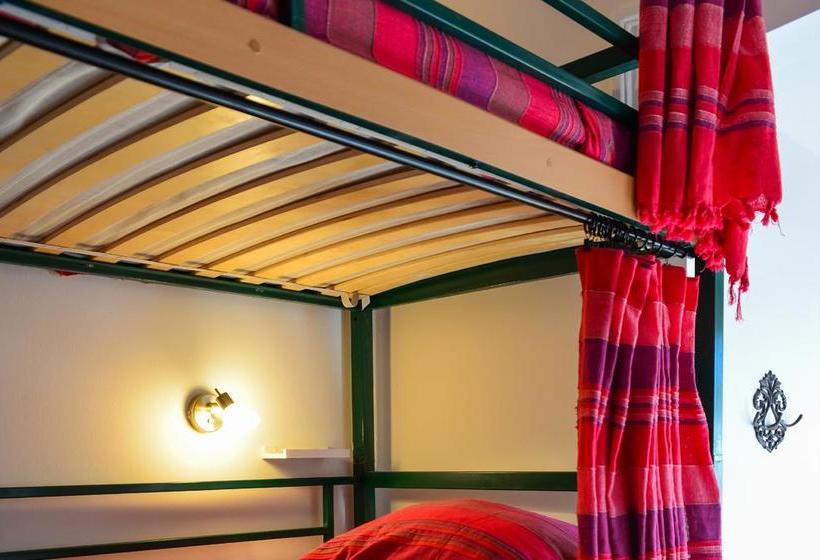 Alushbuna Residence & Hostel