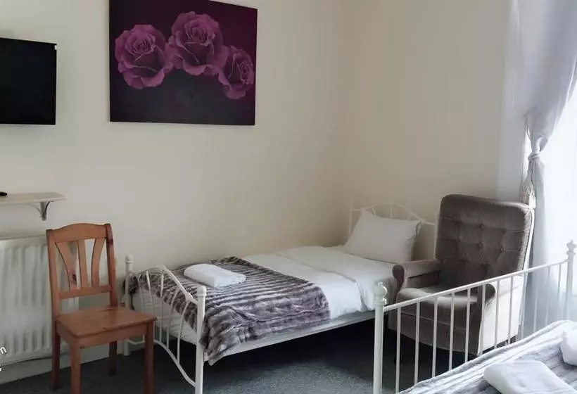 ベッドアンドブレックファースト Edinburgh Travel Guest House