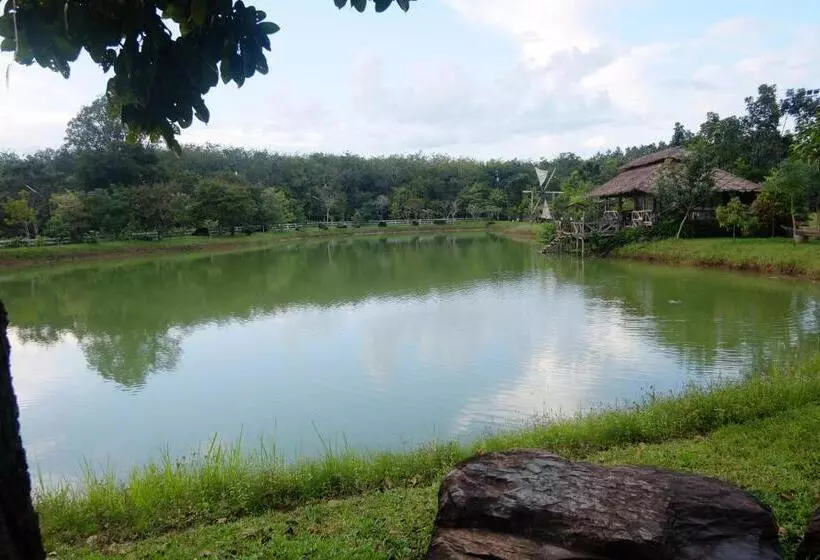 هتل Baansuanramita Resort