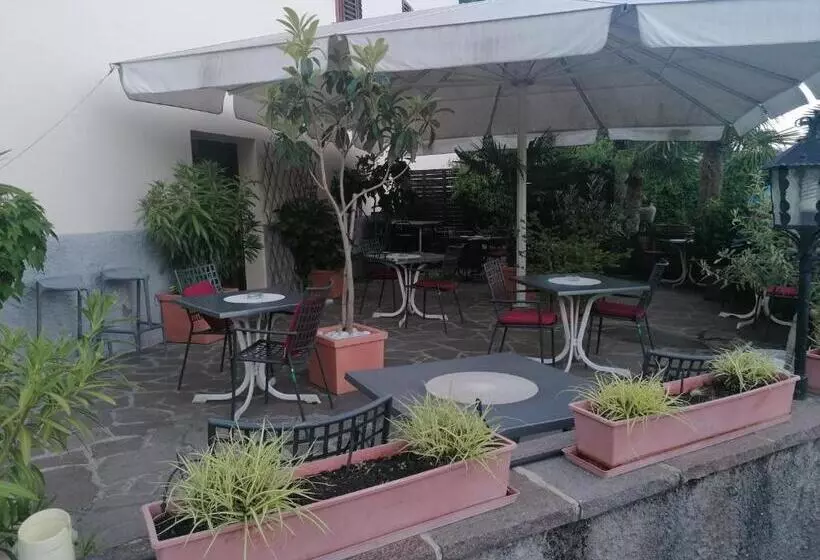 ホテル Garni Brunnenhof