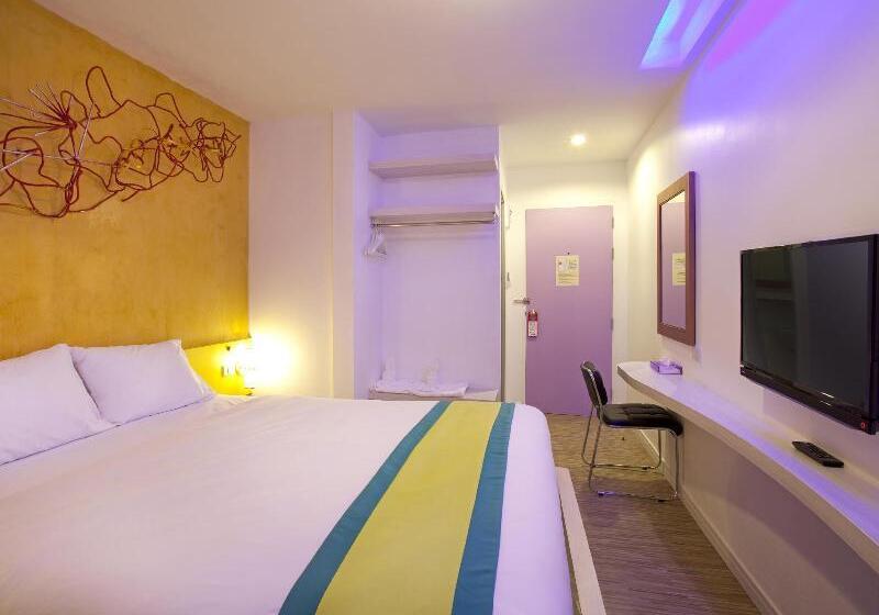 فندق Holidays Home