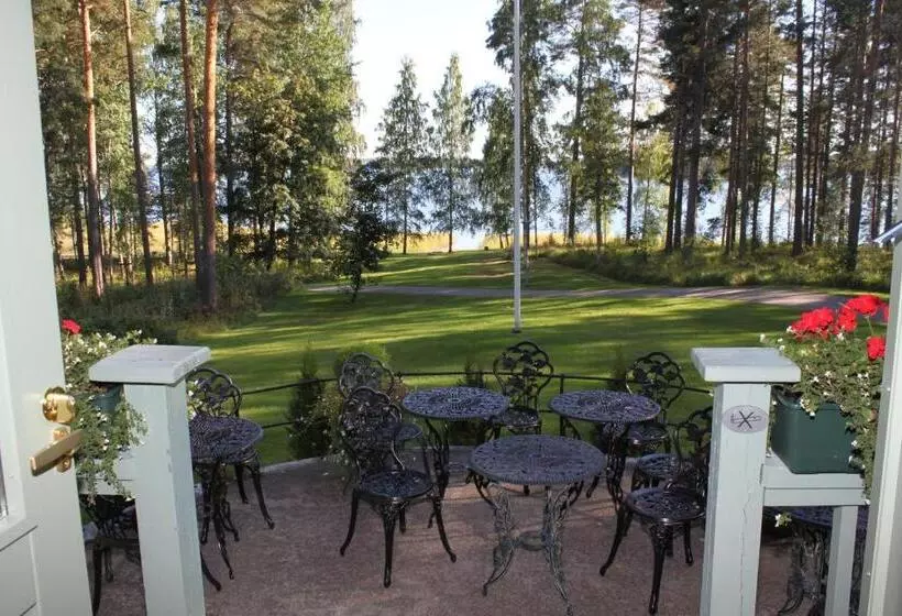 ホテル Kruunupuisto