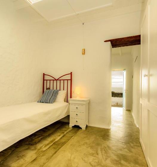 هتل La Casa de Las Salinas