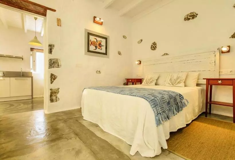 هتل La Casa de Las Salinas