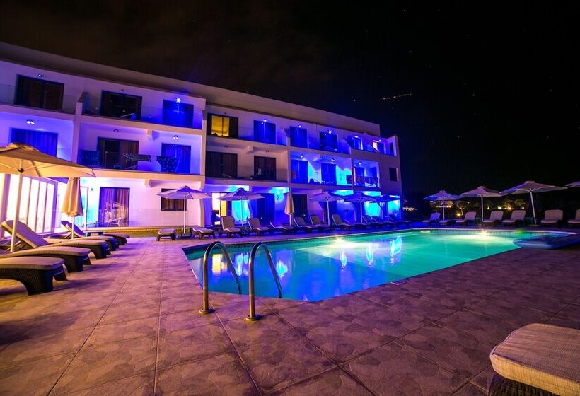 Отель Marica S Boutique