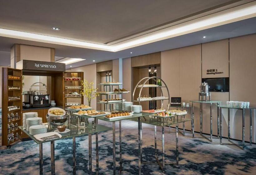 The Qube Hotel Shanghai Hongqiao