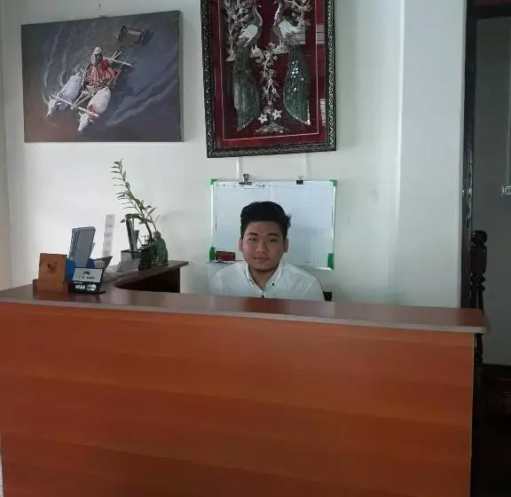 هتل The Rock Villa