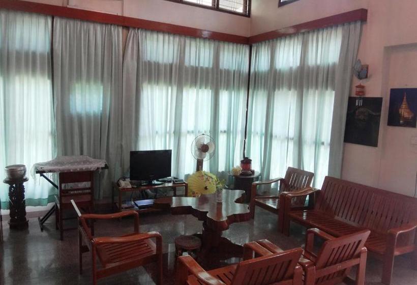 هتل The Rock Villa