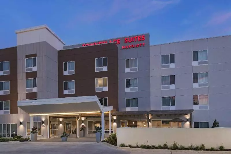 Hotelli Towneplace Suites Lake Charles