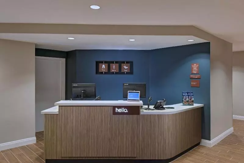 Hotelli Towneplace Suites Lake Charles